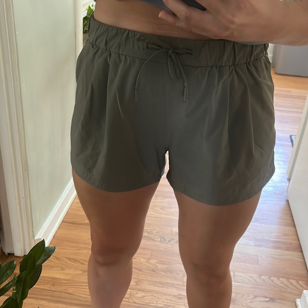 Lululemon athletica shorts